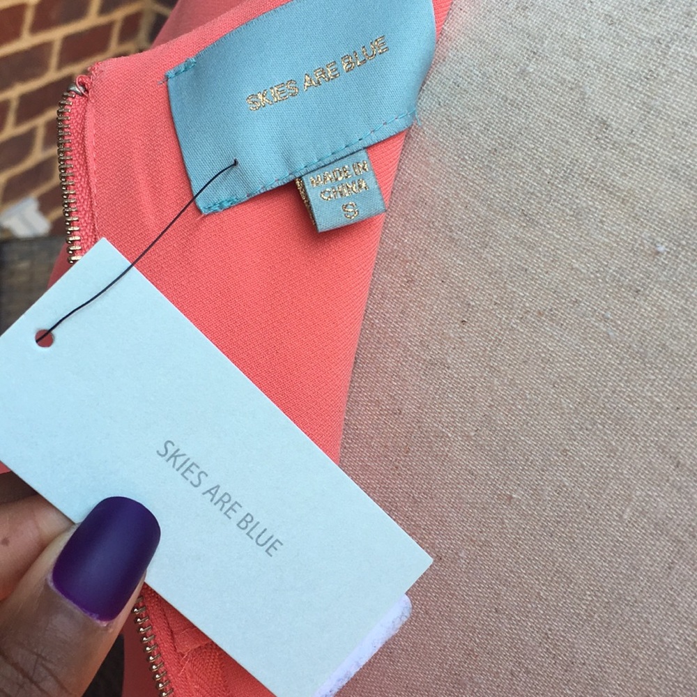 Women’s Skies Are Blue Dress - Small - Picture 5 of 7